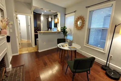 61 West Cedar St #2