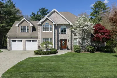 11 Bridle Dr 1