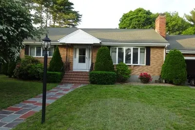 27 Wenonah Rd 1