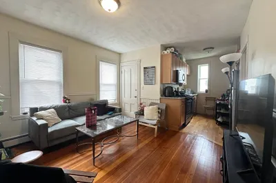 146 Webster Rd #2