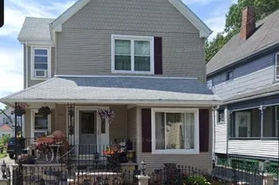 40 Anthony St 1
