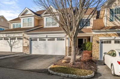 28 Bowood Ln #28 1