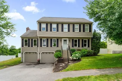 27 Meadow Lane 1