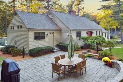 33 Pine Arden Dr 1