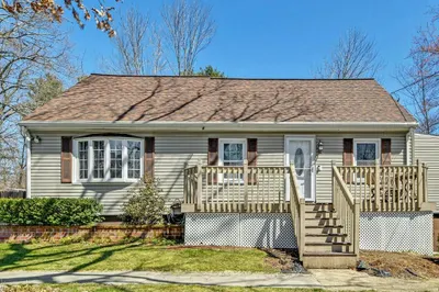 14 Canterbury St 1