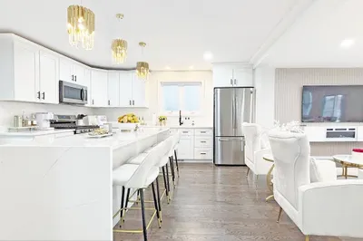 28 Broadway #3 1