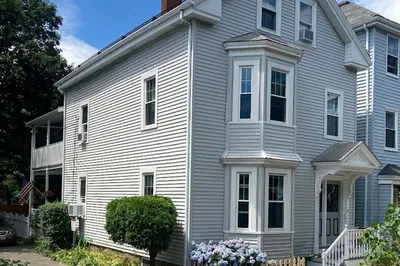 53 Prince Street #1