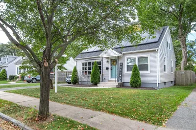 114 Davis St 1