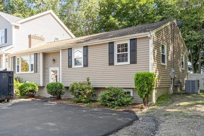 19 Lackey St #19