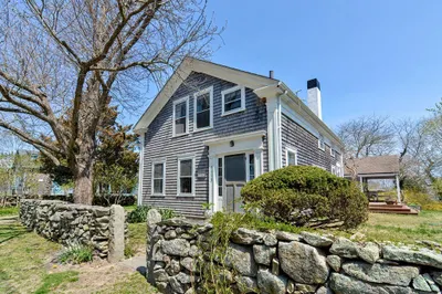 1904 Main Road 1