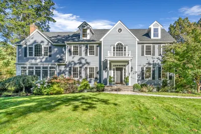 256 Caterina Heights 1