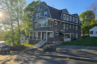 15 Forestdale Rd 1