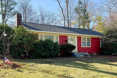 65 Horseshoe Dr