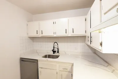11 Weld St #30