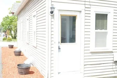 54 Leicester St 1