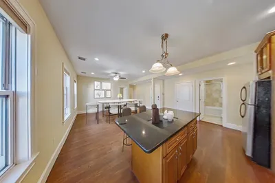 28 Fisher Ave #3 1