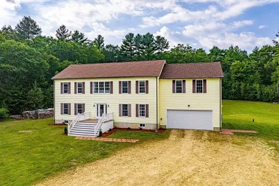 1322 N Brookfield Rd 1