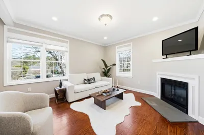 38 Pickering St #A 1