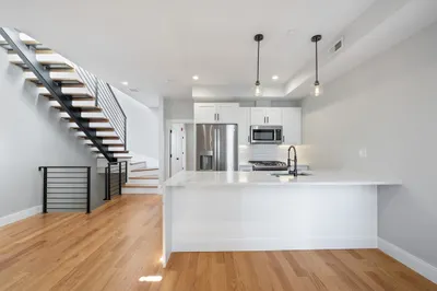 174 West Seventh #3