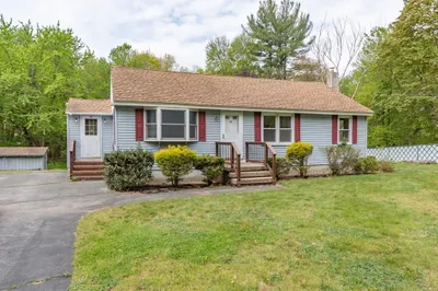 42 Briarwood Rd 1