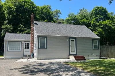 14 Adams Rd