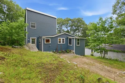 21 Uphill Lane