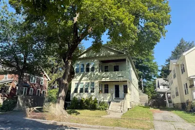 9 Underwood Street #1 1