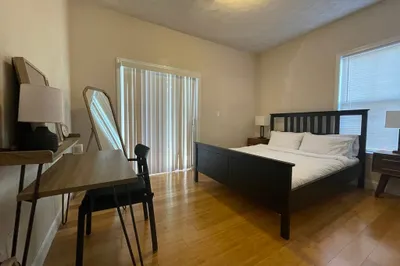 18 Spring St #1