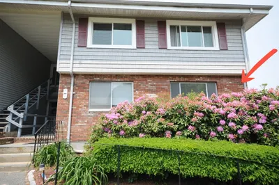 5 Susan Rd #8 1