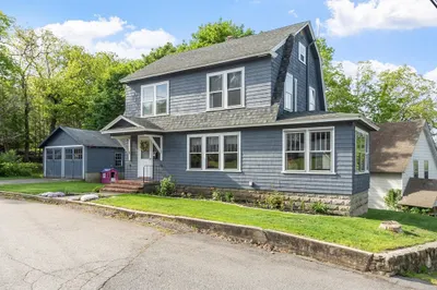 147 Wallingford Ave 1