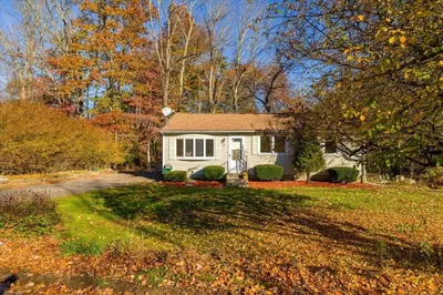 5 Cornfield Rd