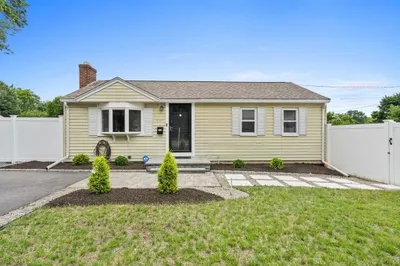 116 Mill St
