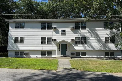 30 Garrison St 1