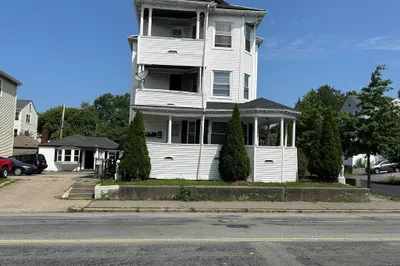 509 Grafton St 1