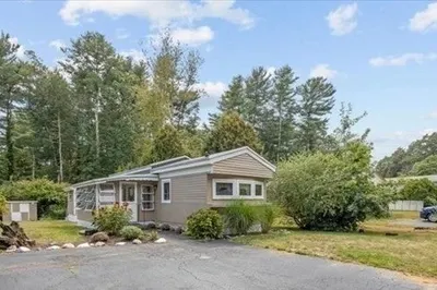 24 Beechwood Rd 1