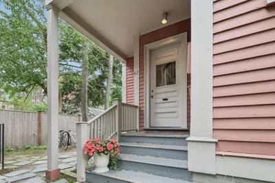 67 Walker St #3