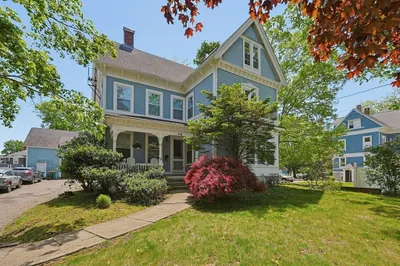112 High St #B 1