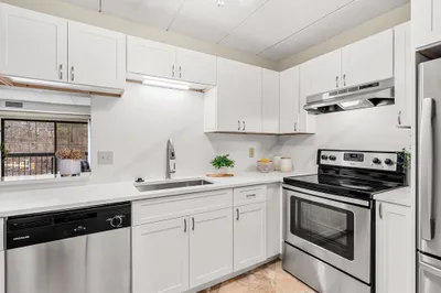 40 Main St #505 1