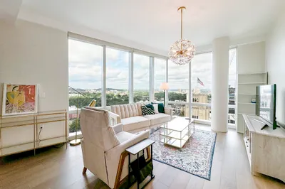188 Brookline Ave #20C 1