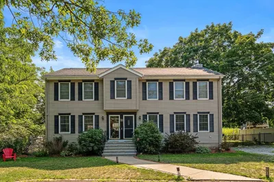 15 Bunker St #2