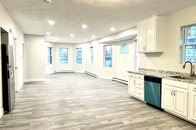 539 N Front Street #2 1