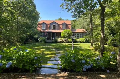 55 Old Purchase Road 1