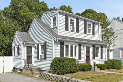 166 Sandwich Rd 1
