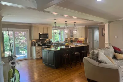 15 Wayne Memorial Dr 1
