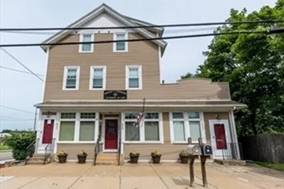 609 Newport Ave 1
