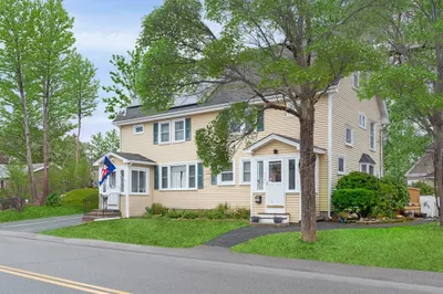 110 Freedom St #110