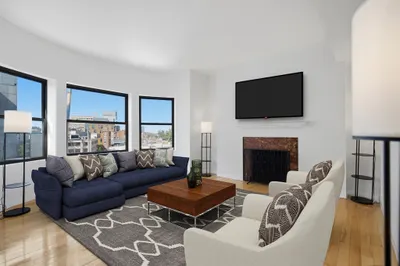 636 Beacon St #601 1