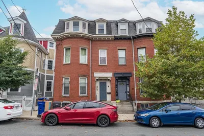 26 Tudor St #3