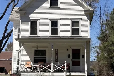 117 N Main St