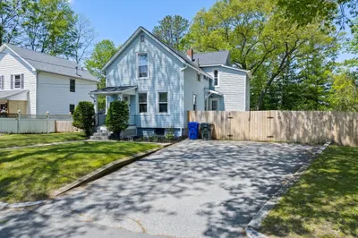 80 Brickett St 1
